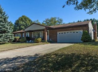 369 Anna Ct, Severn, MD 21144