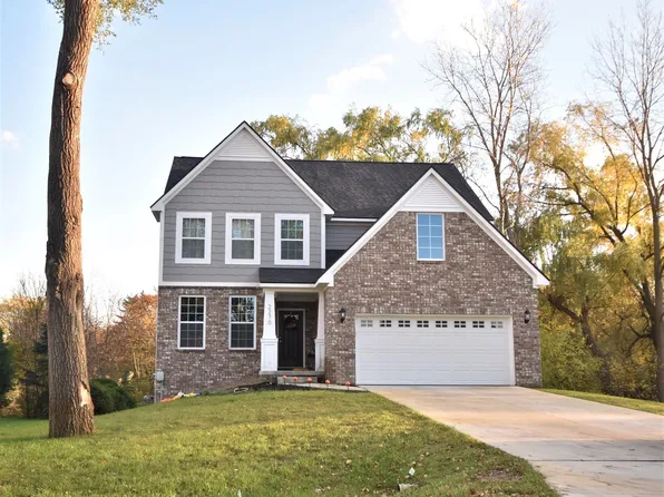 43185 W Thirteen Mile Rd, Novi, MI 48377