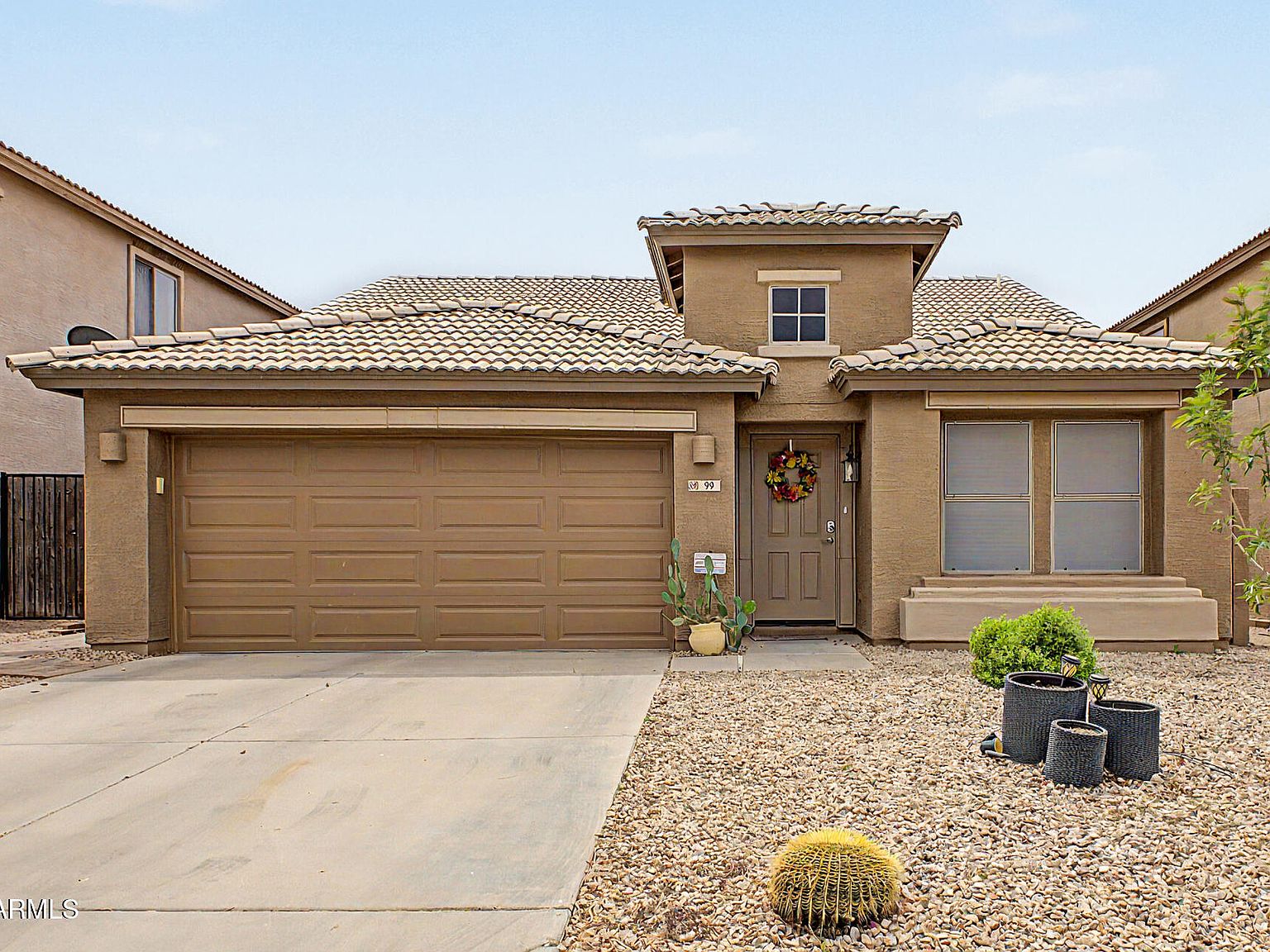 99 W YELLOW BEE Drive