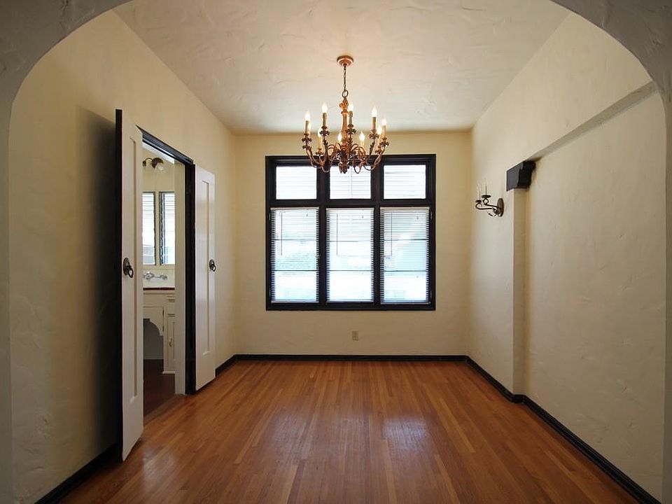 1st image of 918 E Topeka St #1
