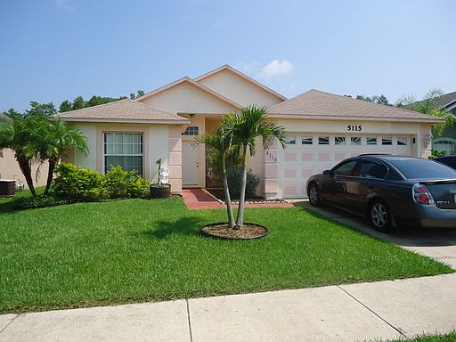 2nd image of 5115 Violet Ln
