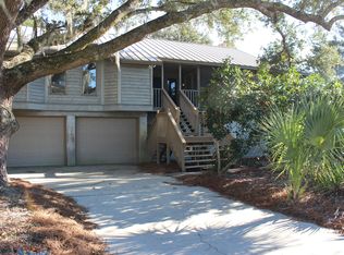 1537 Oaklanding Rd, Mount Pleasant, SC 29464