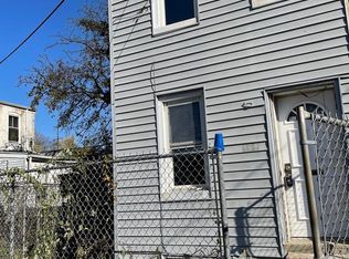 413 Ivy St, Chester, PA 19013