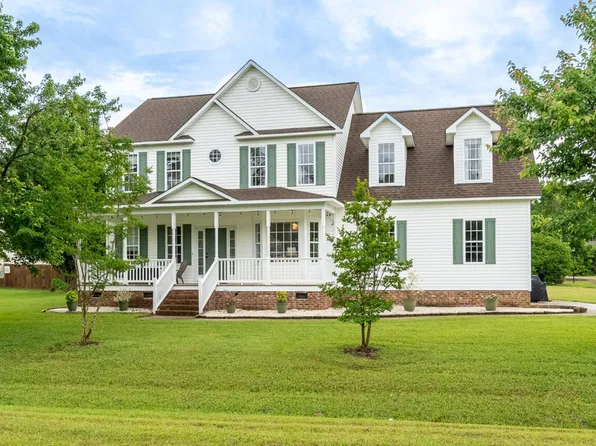 31 Bucking Saddle Way, Willow Spring, NC 27592