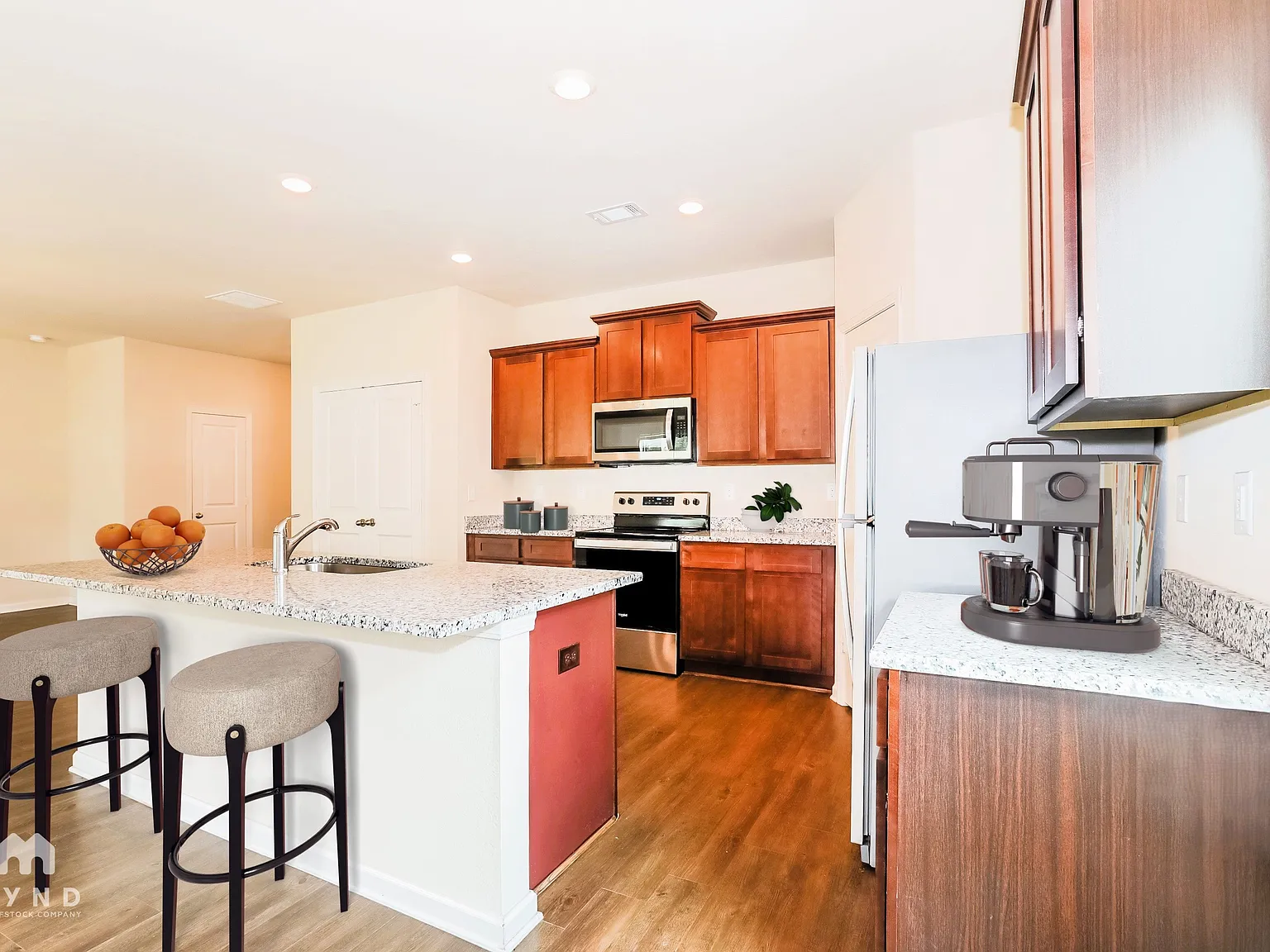 3 bed, 2.5 bath, 1800 sqft, $1,949 — Photo 3