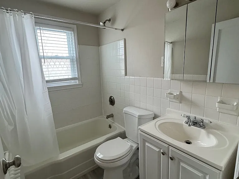 Loomis Drive — Photo 38