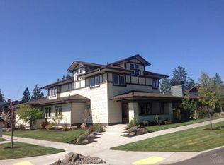 2453 NW Sacagawea Ln, Bend, OR 97703