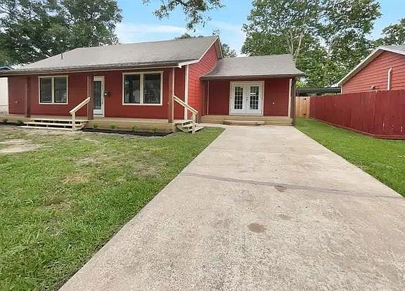 4th image of 110 Begonia Ln