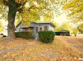 616 S 25th St, Herrin, IL 62948