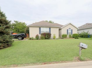 502 W Woodbine Rd, Nixa, MO 65714