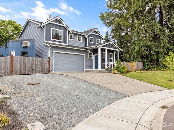 2nd image of 1206 61st Avenue Ct NE