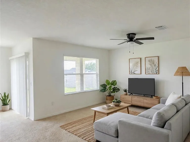 3499 N Vonnegut Point — Photo 2