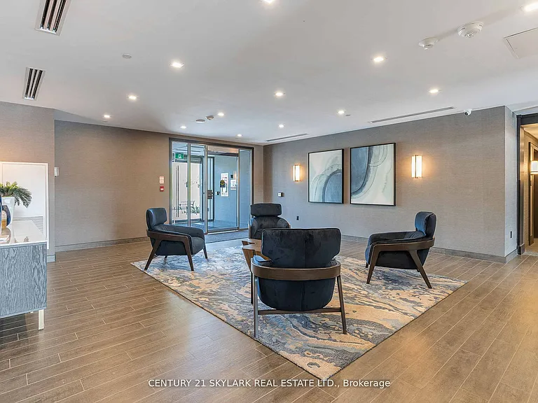 460 Dundas St E #701 — Photo 6