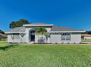 3690 Emerald Ln, Mulberry, FL 33860