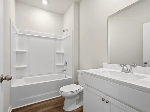 246 Ridley St, Longs, SC 29568