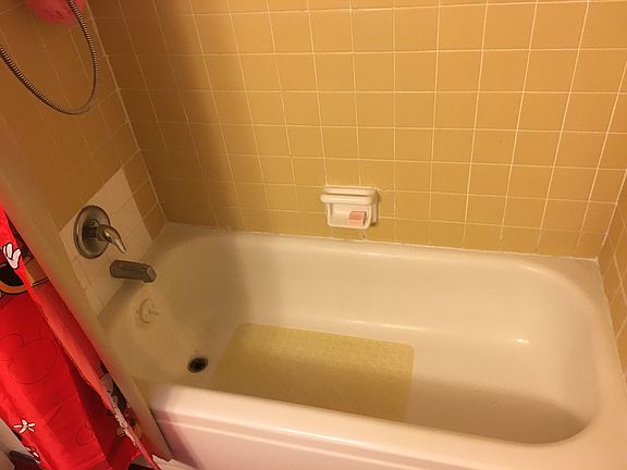 4th image of 566 Cascade 108 Cir