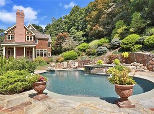 6 Whippoorwill Rd, Armonk, NY 10504