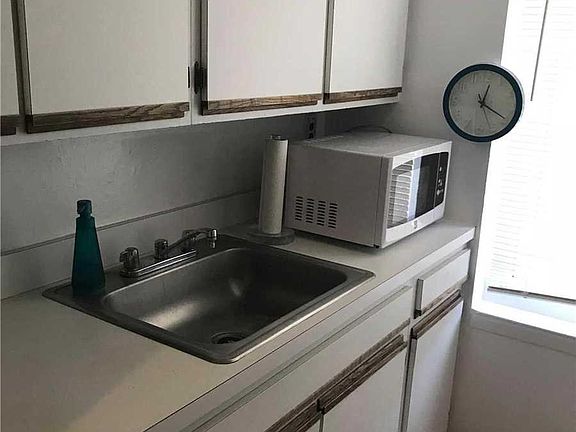 5th image of 5 Pueblo Ct
