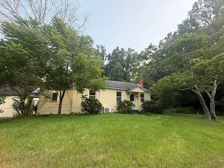 1547 Underwood Rd — Photo 4