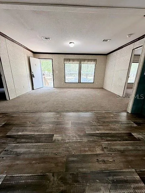 3 bed, 2.0 bath, 1200 sqft, $1,395 — Photo 4