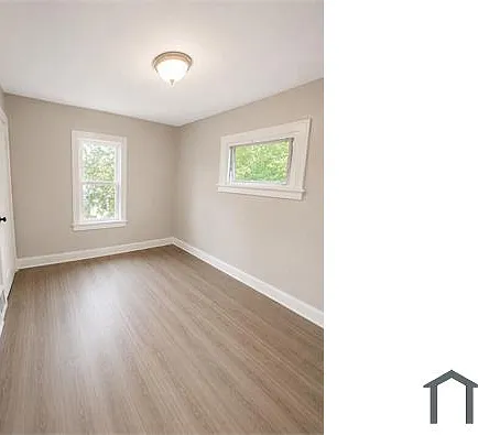 1462 Parkhill Rd — Photo 9