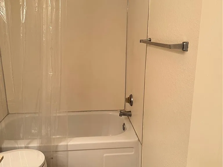 7310 Corsican Dr — Photo 12