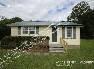904 Hill View Dr, Bessemer, AL 35023