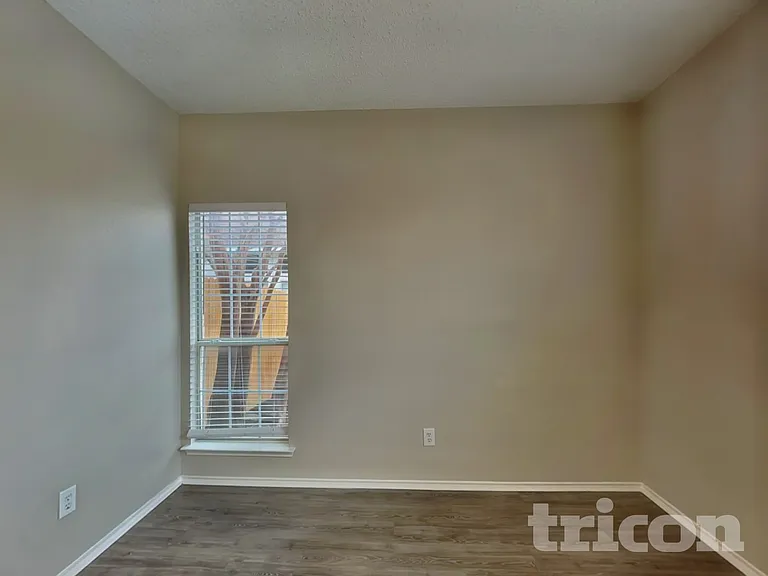 1226 Paul Dr — Photo 13