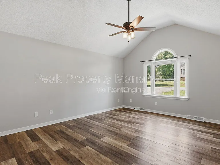 11548 New Forest Trl — Photo 7