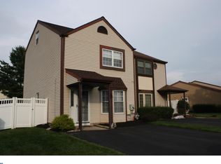 616 Whittier Dr, Warminster, PA