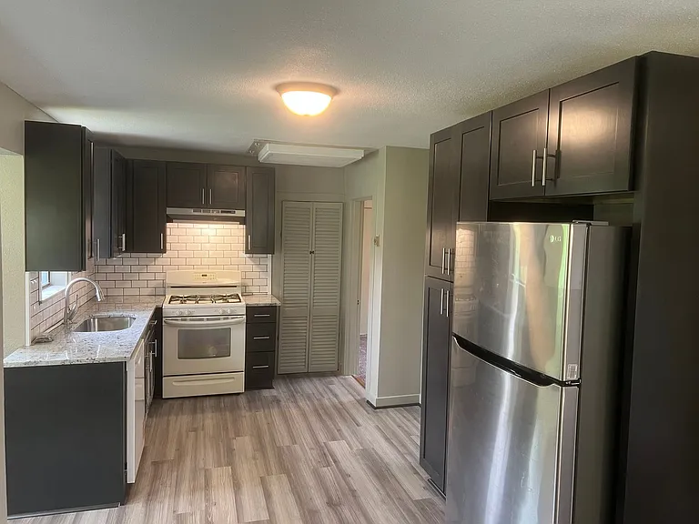 1012 Mineral St — Photo 5