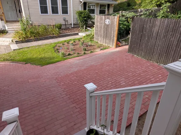 (undisclosed Address), Needham, MA 02494