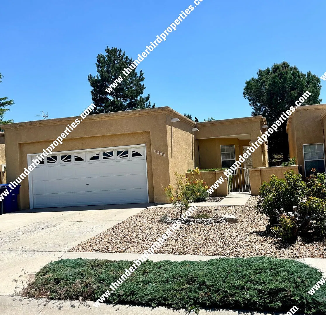 Great NE Heights Location — Photo 1