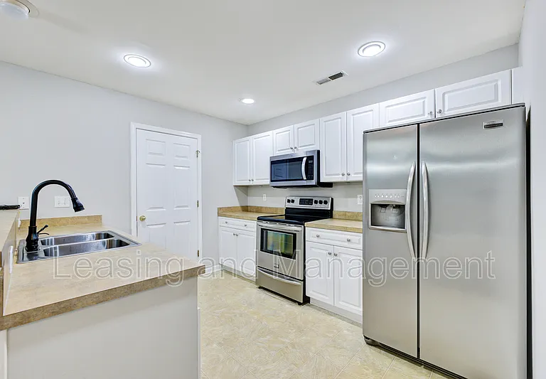 8849 Jenny Lind St — Photo 9
