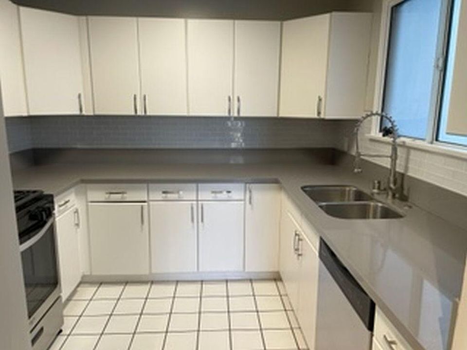 huge kitchen