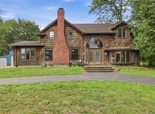 7149 Derby Rd, Derby, NY 14047