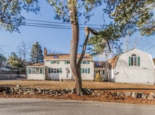 10 Pine Valley Dr, Dracut, MA 01826