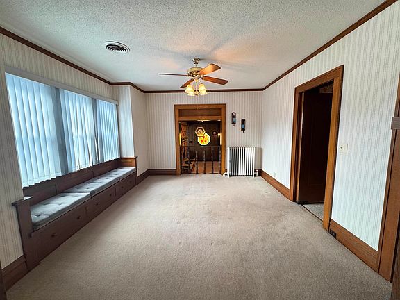 4th image of 602 Buena Vista St