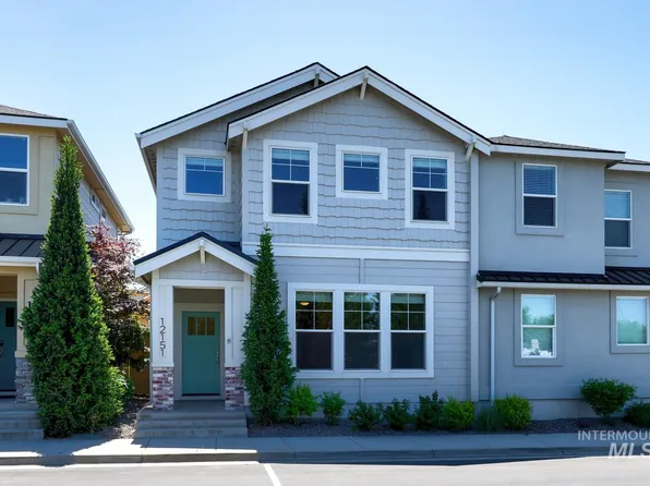 12151 W Evely Pines Ln, Star, ID 83669