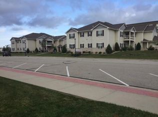 3530 E Squire Ave #201, Cudahy, WI 53110
