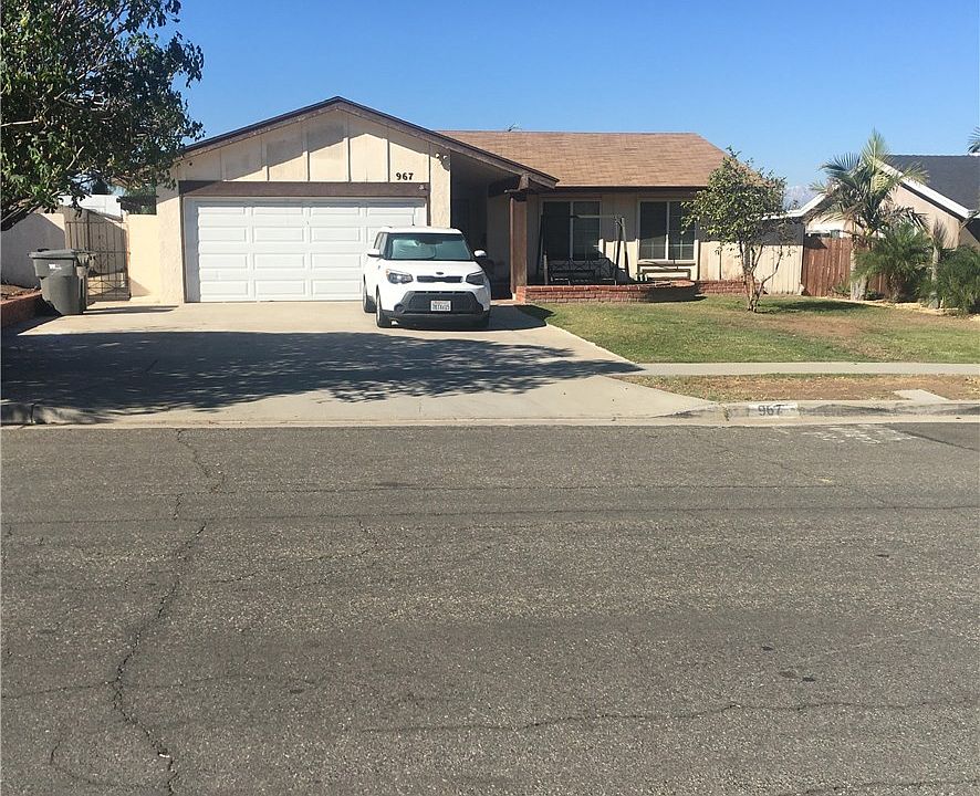 1st image of 967 Cottonwood Ct