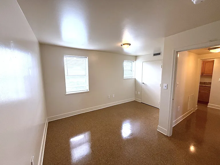 1404 Maiden Ln SW #81 — Photo 11