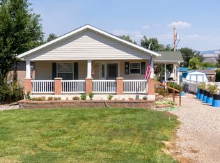 580 Denver Ave, De Beque, CO 81630