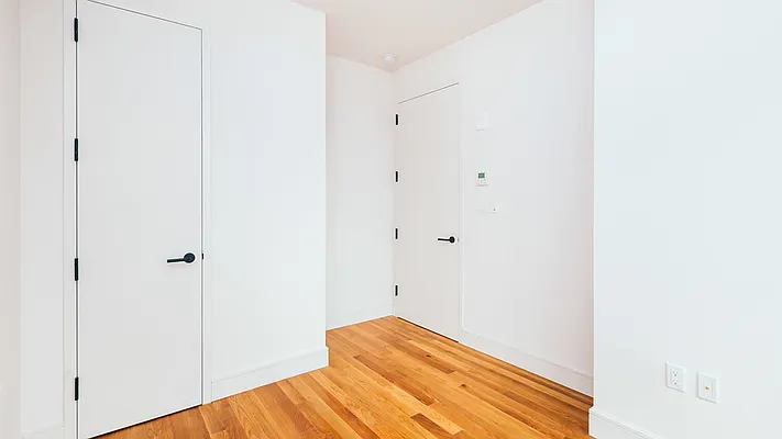 Rented by Nooklyn NYC LLC | media 89