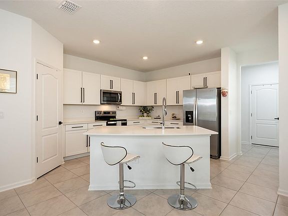 2nd image of 336 REDBUD ROAD