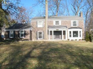 4450 Savoie Trl, West Bloomfield, MI 48323