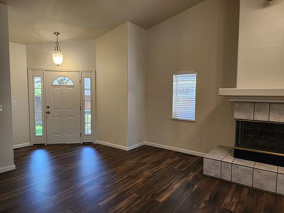 3rd image of 1288 Campbell Ct
