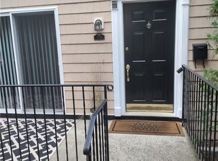 110 S Broadway, White Plains, NY 10605