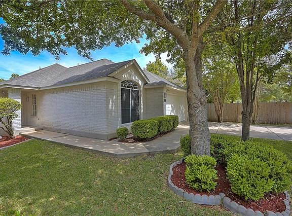 3rd image of 8310 Osborne Dr