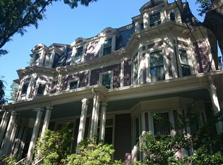 49 Cypress St #2, Brookline, MA 02445